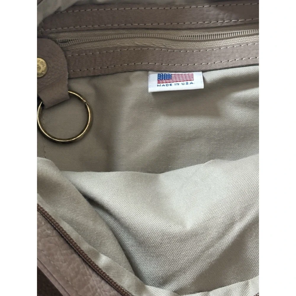 Stone Mountain Taupe Leather Crossbody Shoulder Bag